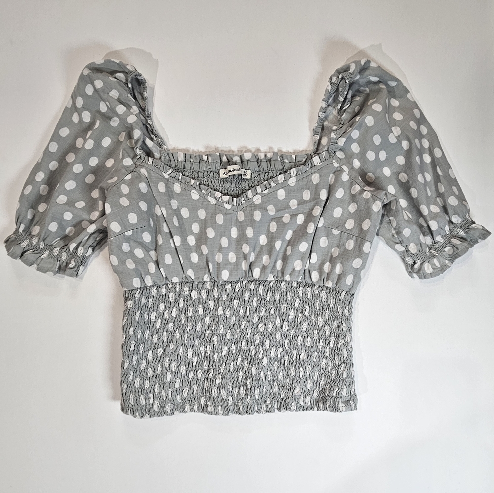 Abercrombie & Fitch Crop Top Women Medium Grey Polka Dot Ruffle Y2K Cottagecore